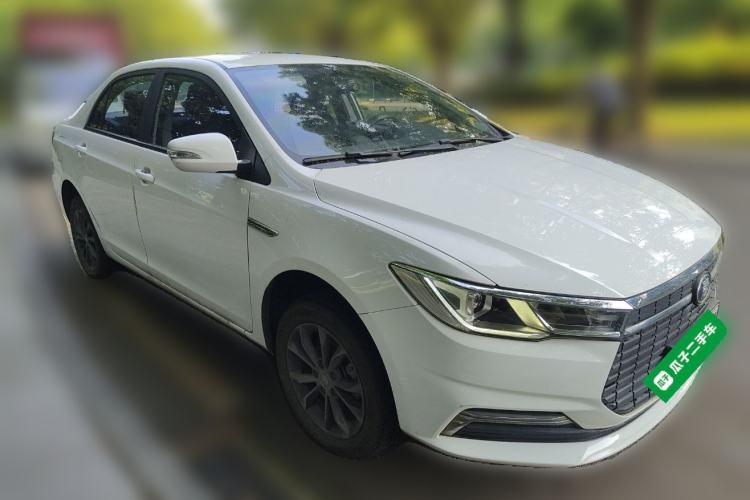 Used BYD Qin New Energy 2021 Lingchang Edition Front Right 45 Deg