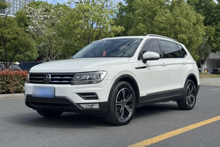 Used Volkswagen Tiguan L 2021 330TSI Automatic Two-Wheel Drive Smart Edition