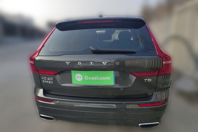 Used Volvo XC60 2019 T5 4x4 Smart Edition China V Standard