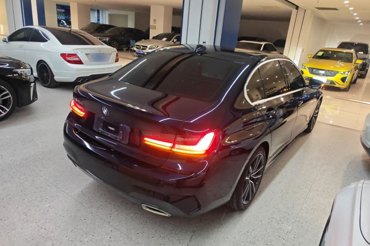Used BMW 3 Series 2021 Second Facelift 325Li M Sport Package
