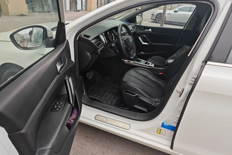 Used Peugeot 408 2018 350THP Automatic Luxury Edition Driver Seat