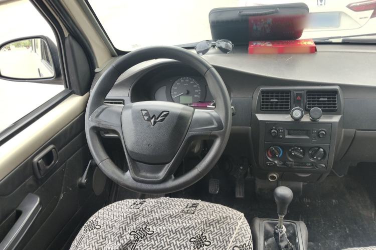 Used Wuling Rongguang 2019 1.5L Extended Basic Version Steering Wheel