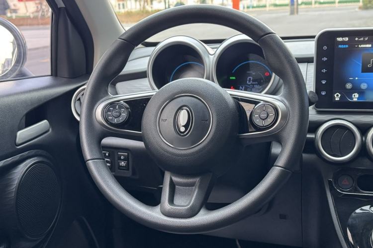 Used ORA Black Cat 2021 301 km Basic Version