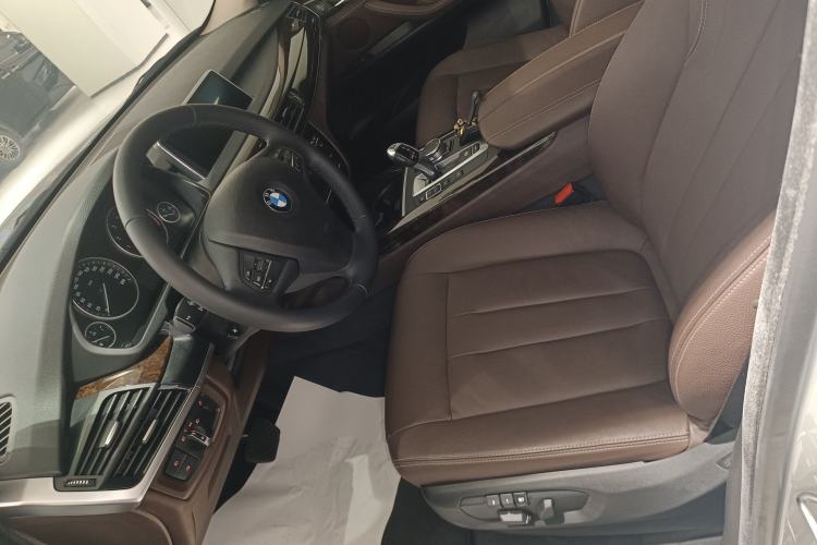 Used BMW X5 2015 xDrive28i
