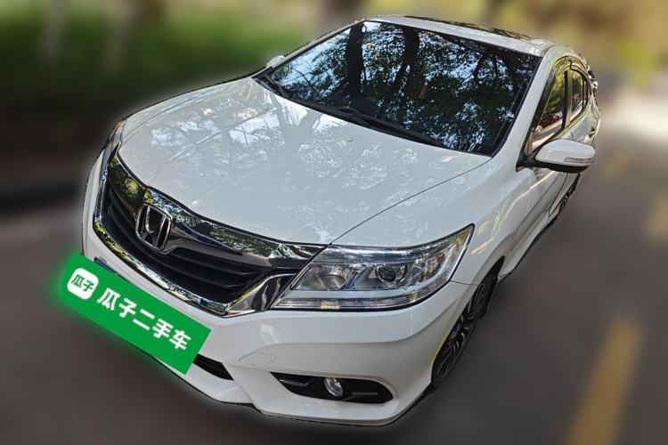 Used Honda Crider 2015 1.8L automatic luxury edition