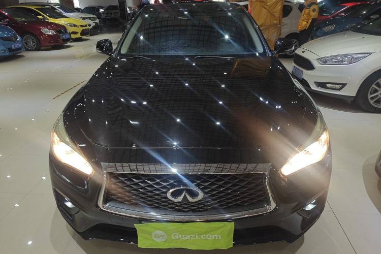 Used Infiniti Q50L 2018 2.0T Comfort Edition China VI Standard
