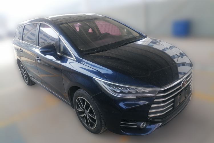 Used BYD Song MAX 2018 1.5T Automatic Smart Connect Elite Model with 6 Seats
