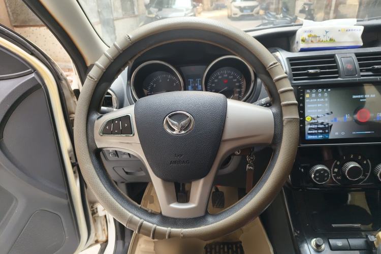 Used HYOSOW S3 2014 1.5L Comfort Version China IV Emission Standard