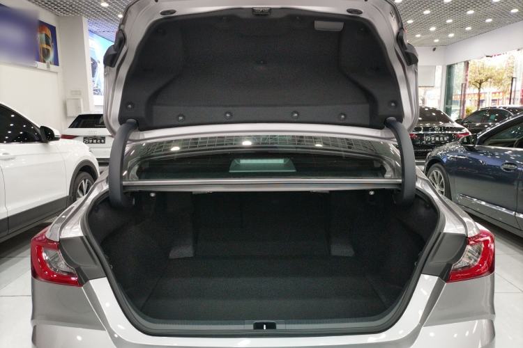 Used Toyota Camry 2024 2.0 GVP Luxury Edition
