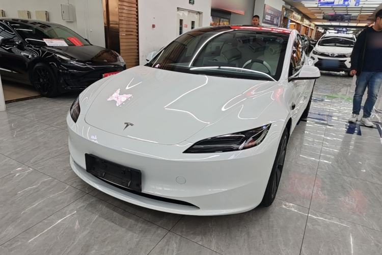 Used Tesla Model 3 2025 Rear-Wheel-Drive Version