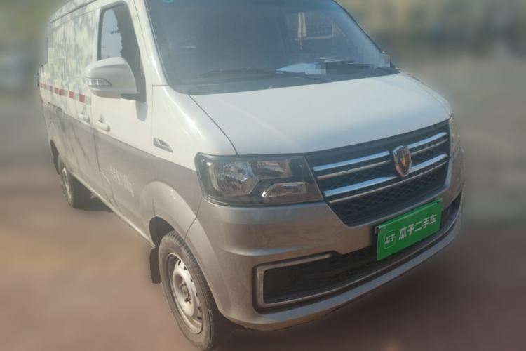 Used Jinbei Hiace X30 2024 1.5L Wealthy Van Model 2/5 Seats