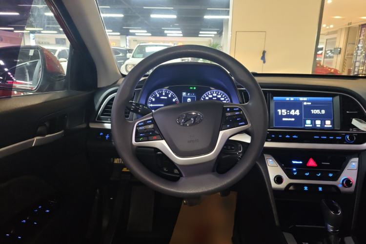 Used Hyundai Elantra (6th Generation / Lingdong) 2016 1.6L Automatic ZhiXuan – Elite Version Steering Wheel