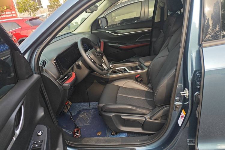 Used CHANGAN CS55PLUS 2020 1.5T Automatic Colorful Model
