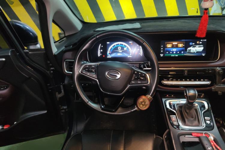 Used GAC Trumpchi M6 2021 PRO 270T DCT Luxury Edition Steering Wheel