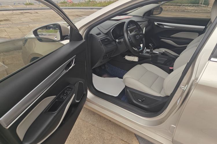 Used Geely Auto Binray 2018 14T Manual Binzhi Edition
