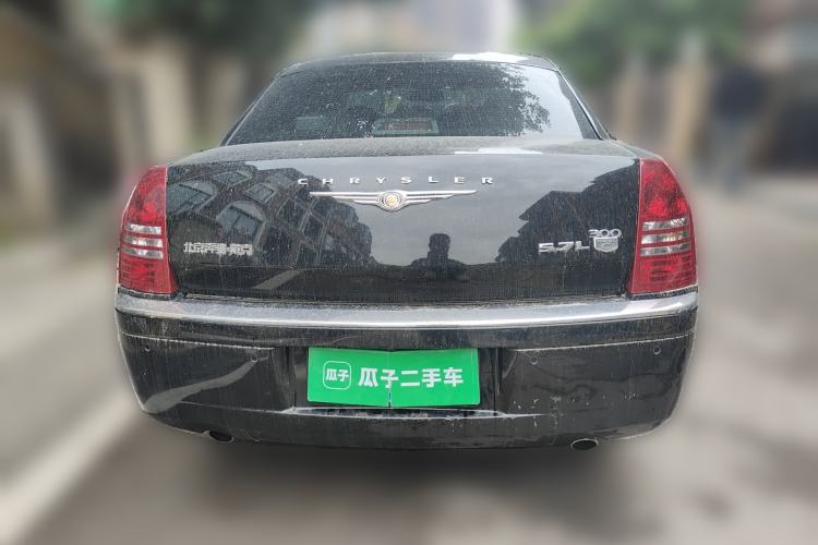 Used Chrysler 300C 2006 5.7L Luxury Navigation Edition Rear