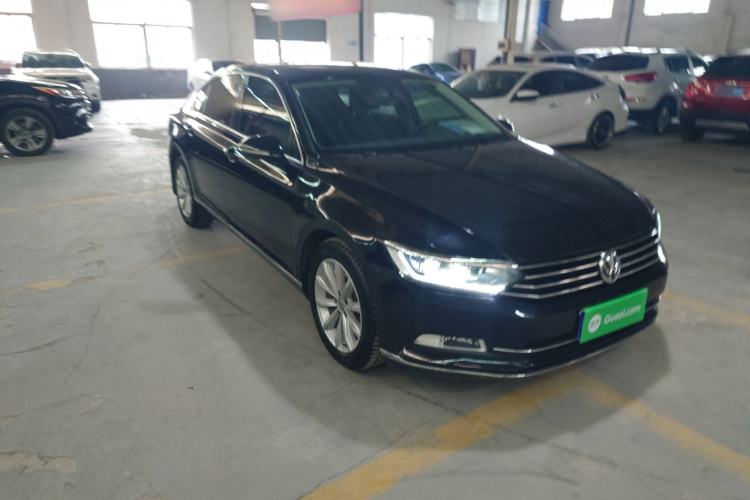 Used Volkswagen Magotan 2018 330TSI DSG Advanced Model
