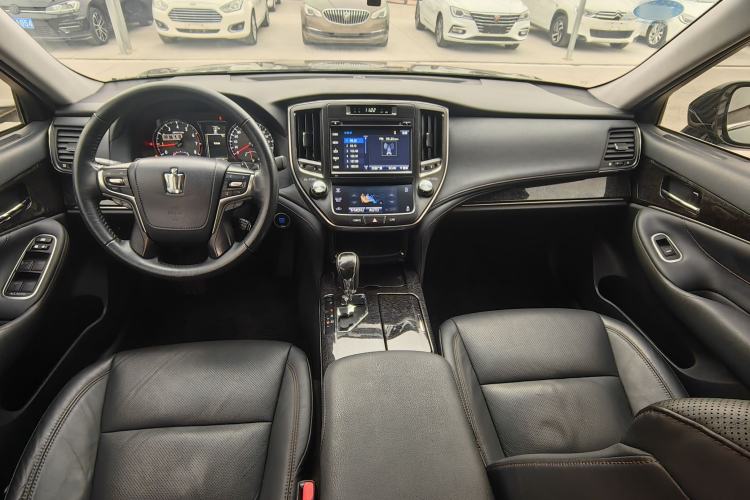 Used Toyota Crown 2018 2.0T Fashion Edition