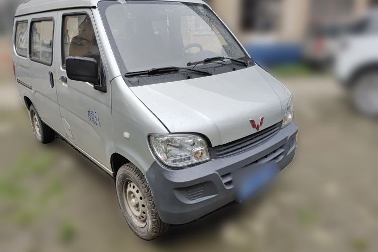 Used Wuling Zhiguang 2015 1.2L Practical LS-I Model
