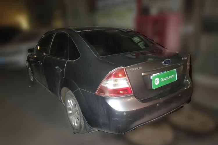 Used Ford Focus 2012 Sedan Classic 1.8L Automatic Fashion Edition
