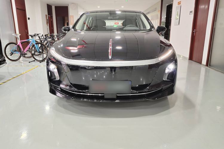 Used Hongqi E-QM5 2025 500km Range Commuter Version