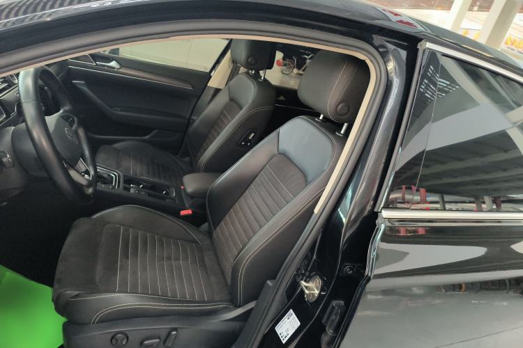 Used Volkswagen Magotan 2020 330TSI DSG Luxury Edition
