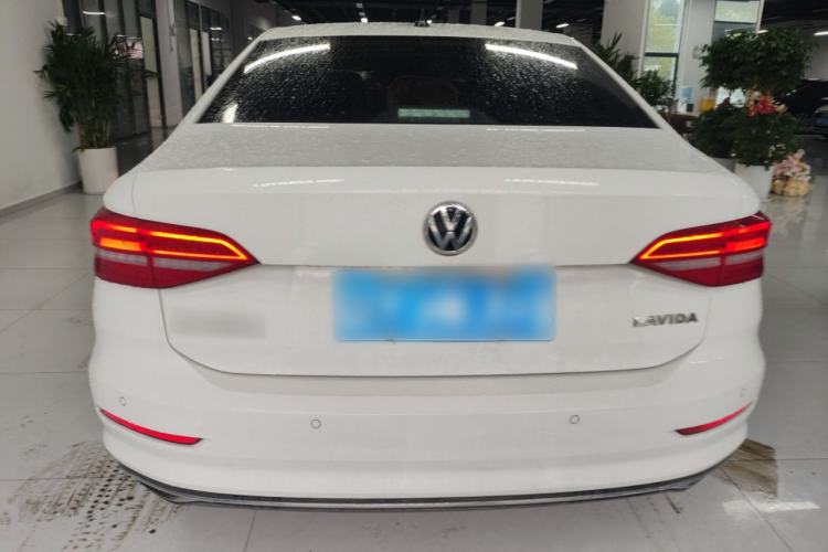 Used Volkswagen Lavida 2018 1.5L Manual Comfort Edition China V Standard