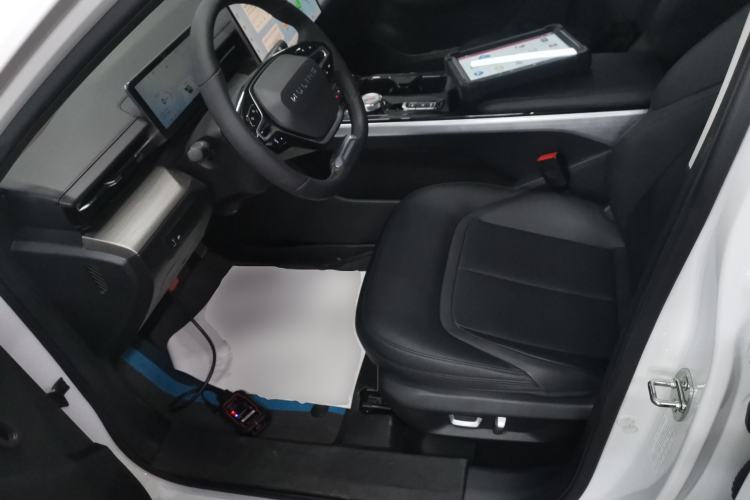 Used Wuling Xingguang 2024 Co-Creation Edition 510 Advanced Model
