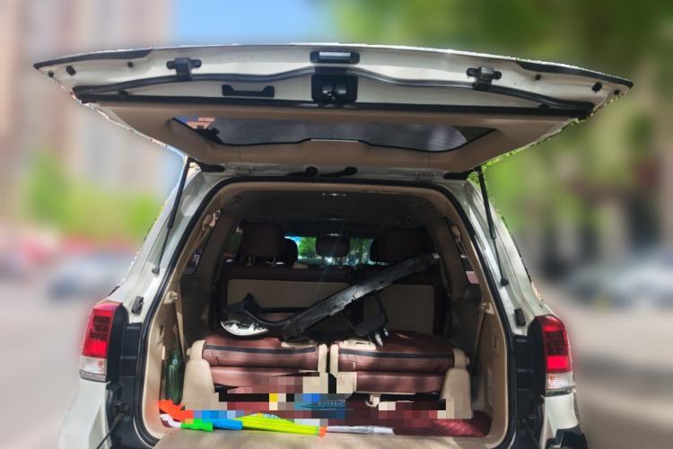 Used Toyota Land Cruiser 
