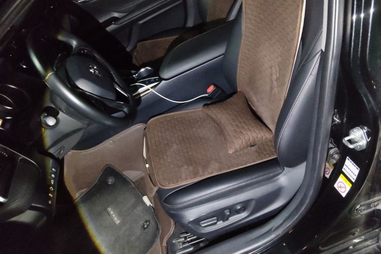 Used Toyota Camry 2018 2.0G Luxury Edition Left Front Seat