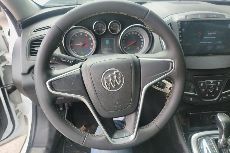 Used Buick Regal 2015 1.6T Leading Technology Model Steering Wheel