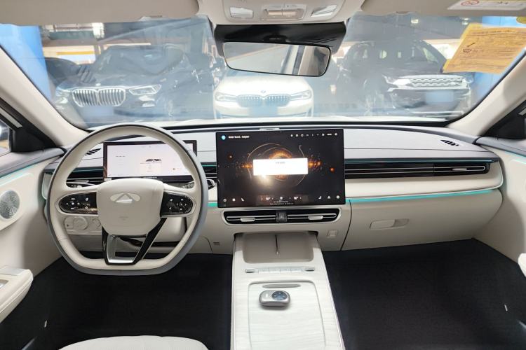 Used Chery Fengyun A8 2025 145 Luxury Edition Center Console