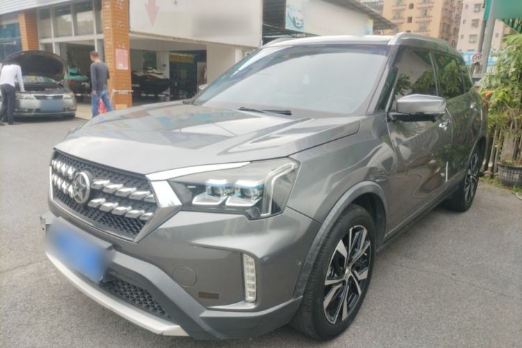 Used Venucia T60 2018 1.6L CVT Zhiyue Edition (ISS) China VI