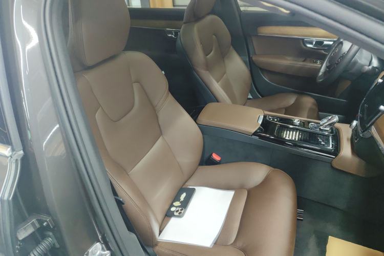 Used Volvo S90 New Energy 2022 T8 eDrive Hybrid Luxury Edition