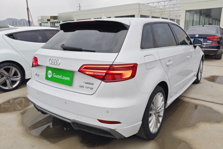 Used Audi A3 2018 30th Anniversary Edition Sportback 35 TFSI Fashion Model
