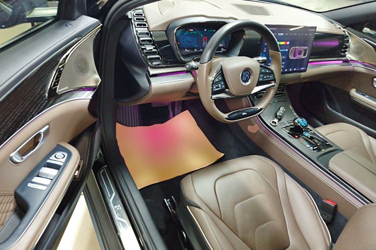 Used BYD Han 2022 DM-i 121KM Luxury Model Driver Seat