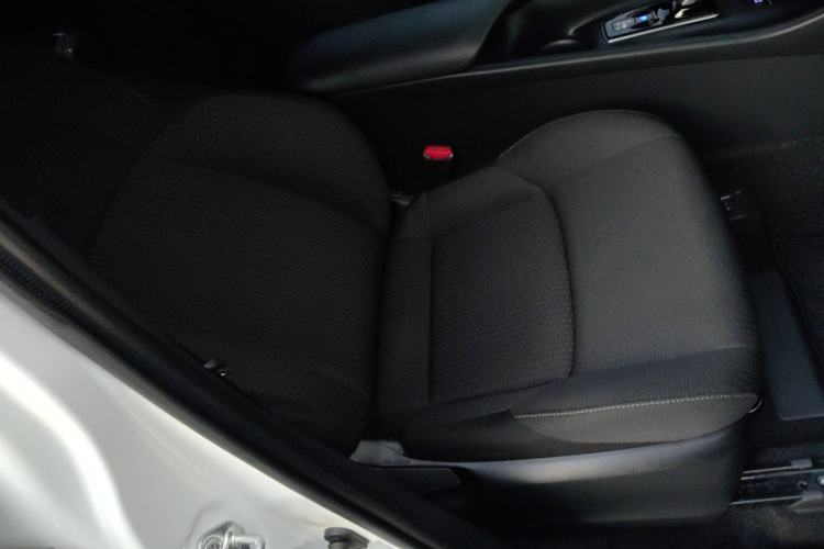 Used Toyota IZOA EV 2020 E·Smart Edition Right Front Seat