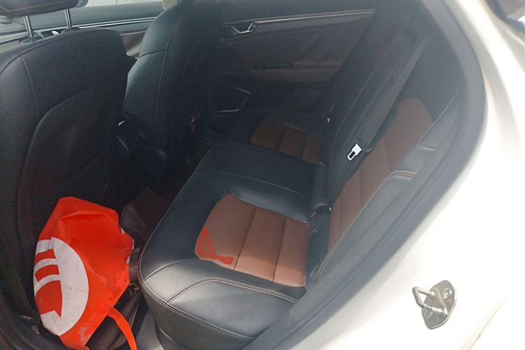 Used Geely Auto Emgrand GS 2016 Sport Edition 1.3T Automatic ZhenShang Model Left Rear Seat