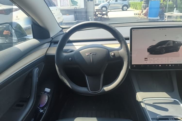 Used Tesla Model 3 2023 Rear-Wheel-Drive Version