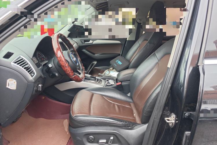 Used Audi Q5 2016 40 TFSI Technology Edition Left Front Seat