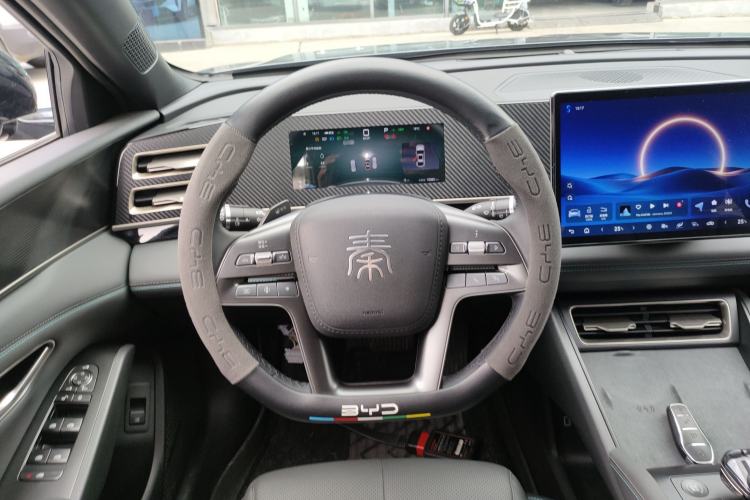 Used BYD Qin L 2024 DM-i 80KM Leading Model
