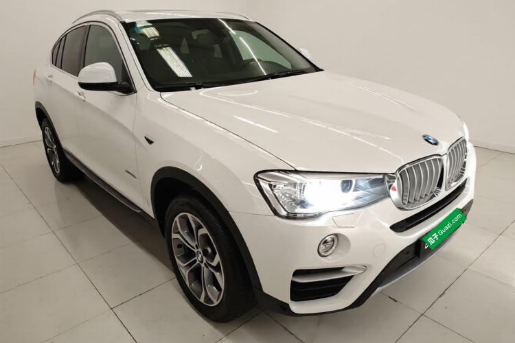 Used BMW X4 2014 xDrive20i X Design Package Front Right 45 Deg