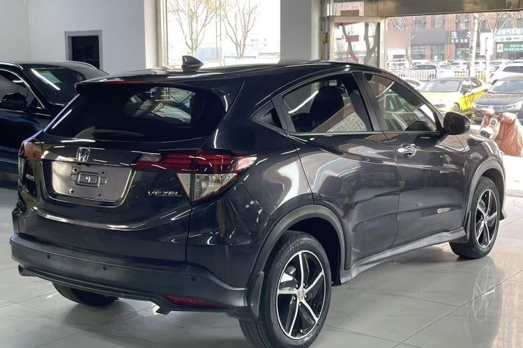 Used Honda Vezel 2020 1.5L CVT Luxury Edition Exterior 5