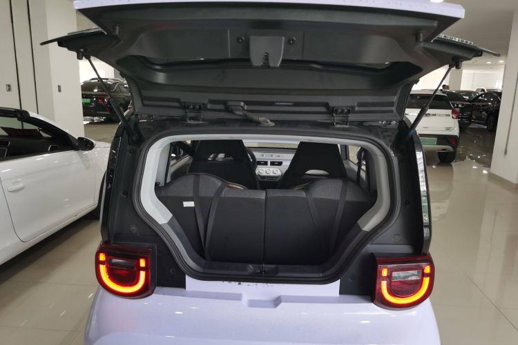 Used Chery New Energy QQ Ice Cream 2022 170km Sundae Phosphate Lithium-Ion