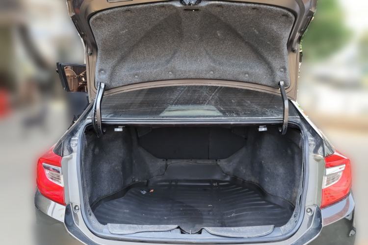 Used Honda Crider 2013 1.8L automatic luxury edition