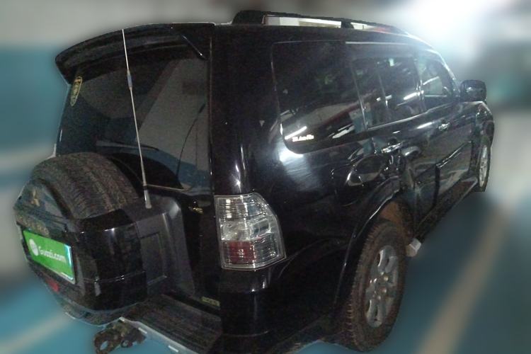 Used Mitsubishi Pajero 2014 3.0L Elite Edition
