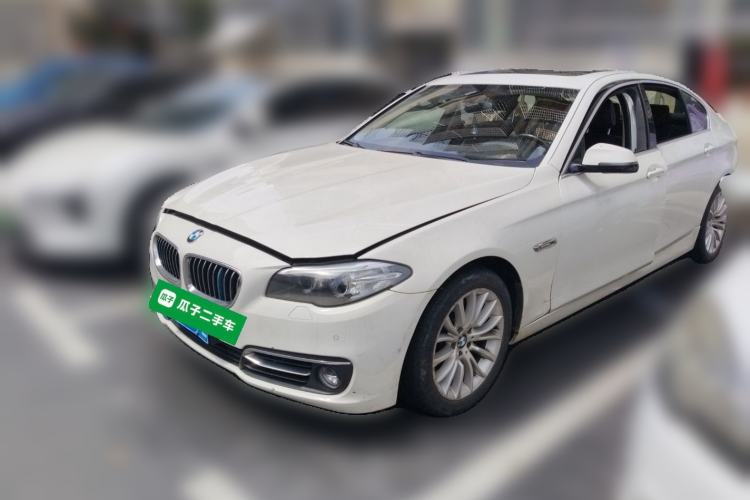 Used BMW 5 Series 2014 525Li Luxury Design Package