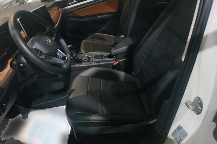 Used Volkswagen Bora 2023 200TSI DSG SmartDrive PRO Edition Left Front Seat