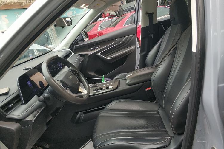 Used Venucia V 2021 260T Idol Edition