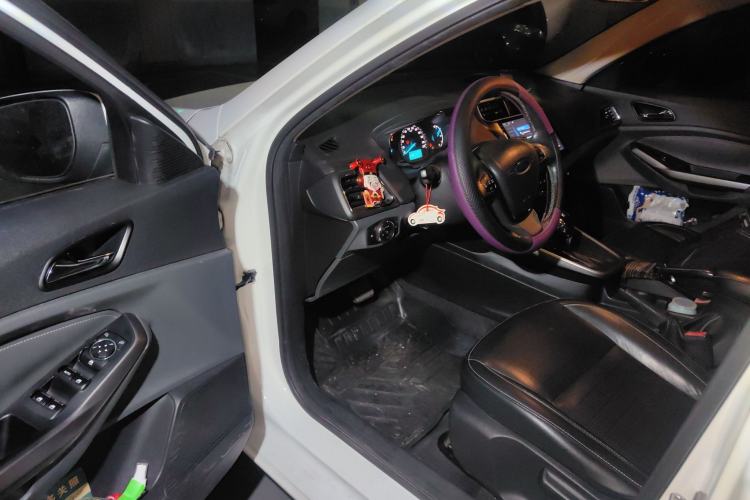 Used Ford Escort 2015 1.5L Automatic Fashion Model